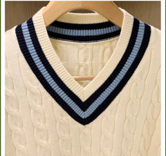 Rora Cable Knit Pattern Sweater