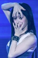 Chaeryeong Black Spiked Chain Bracelet