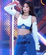 Jennie Bra Crop Top With Arm Warmer Sleeves