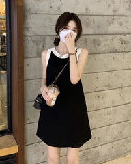 Jisoo Minimalist Trapeze Dress