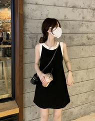 Jisoo Minimalist Trapeze Dress