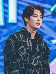 LeeKnow Plaid Pattern Shirt