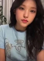 Haerin Sky Glitter Graphic Tee