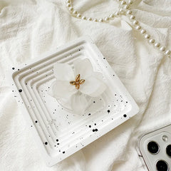 Lotessa™ SmartGrip Stand