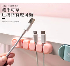 Cordelle™ Desk Clip