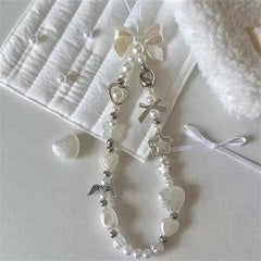 Luna Pearl Bow Charm